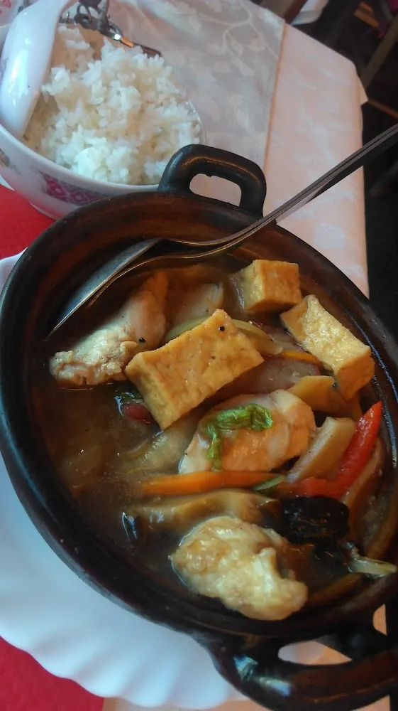 Délice Marmite de Huit Bonheurs